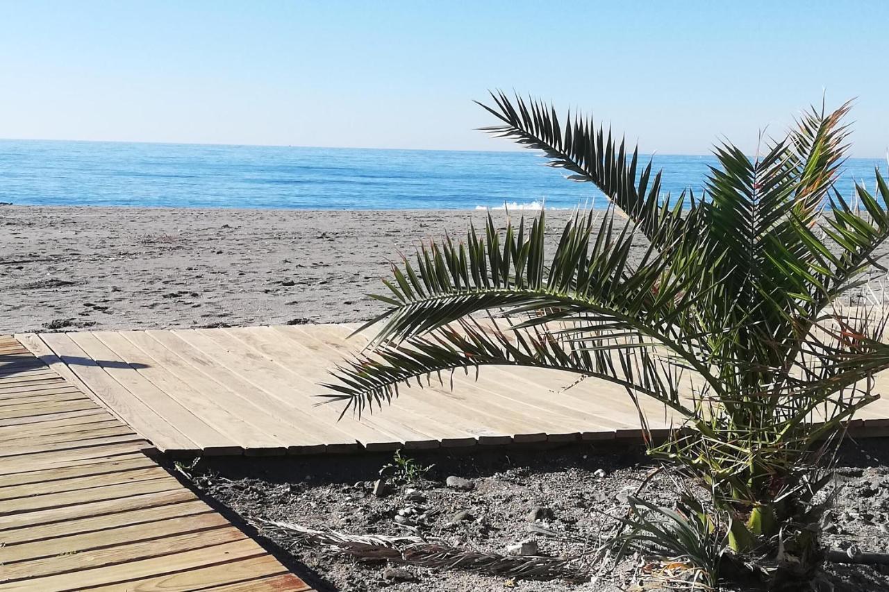 Atico De Albaida Duplex Frente Al Mar Leilighet Morche Eksteriør bilde