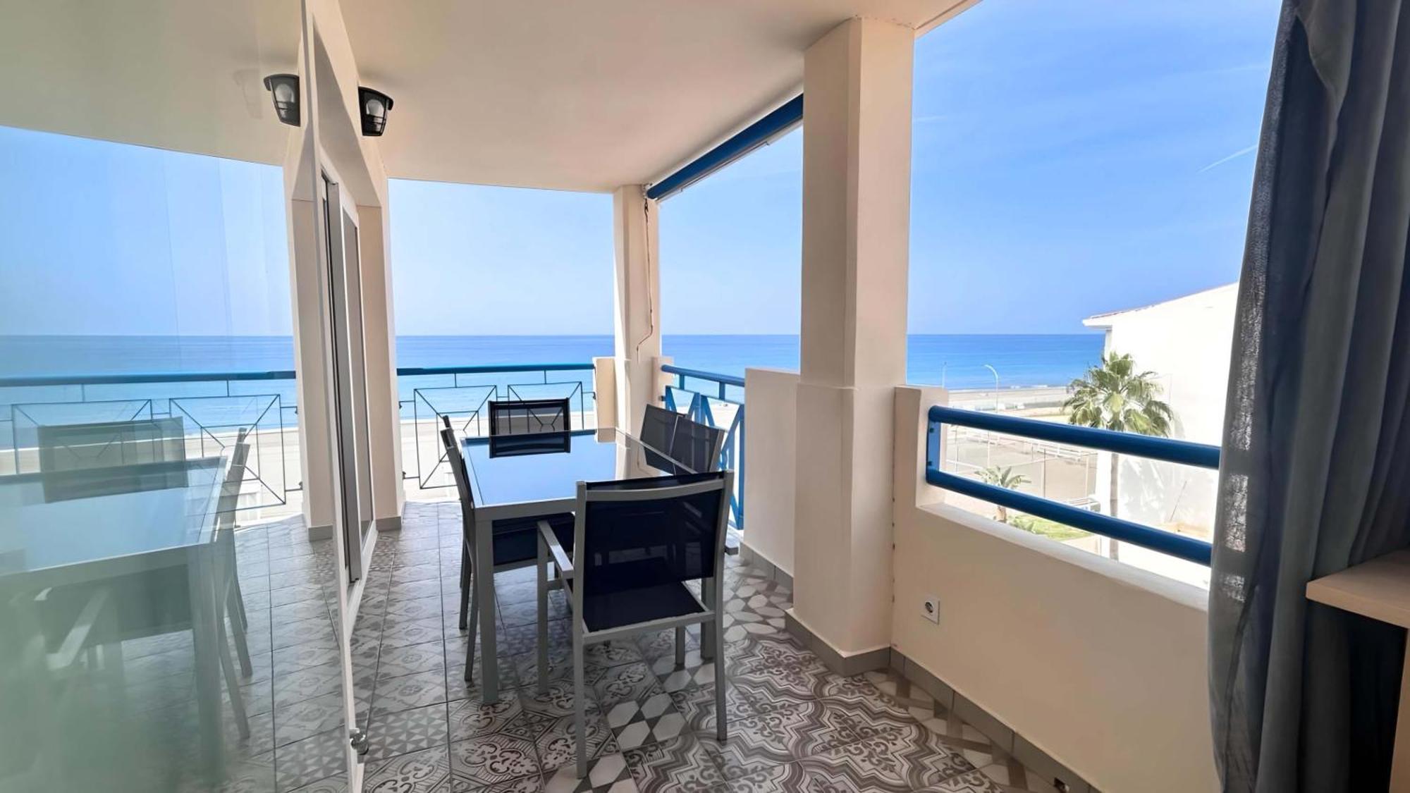 Atico De Albaida Duplex Frente Al Mar Leilighet Morche Eksteriør bilde